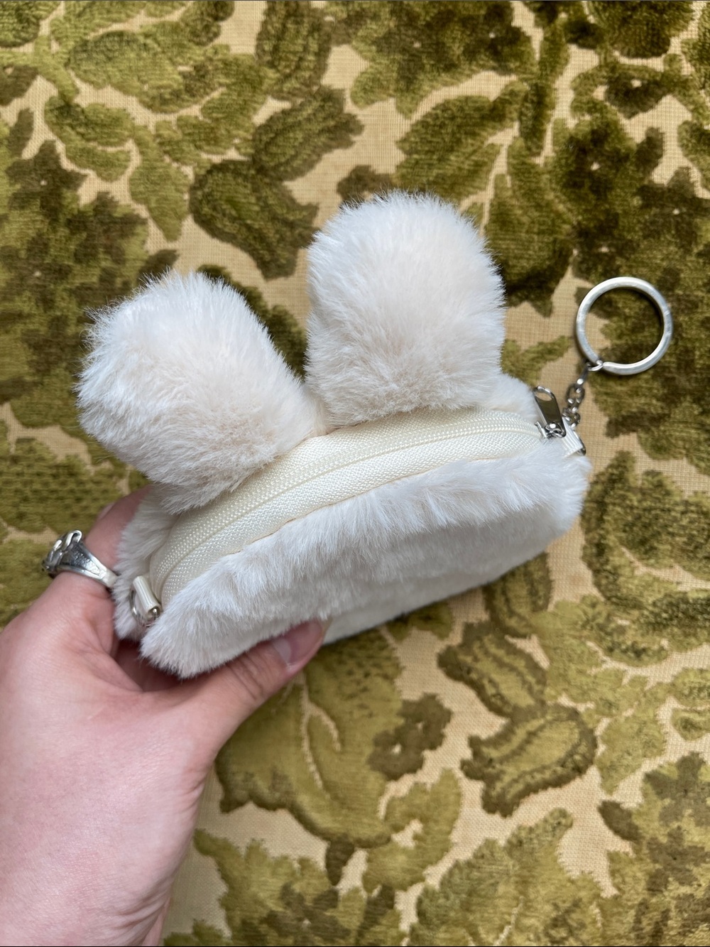 Same Ondoh Tokiyom Bunny Pouch Mini Bag💋 - Picture 10 of 11